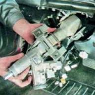 How to remove the steering column of a Mazda 6 car