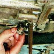 Replacement and refilling of oil in the Mazda 6 manual transmission