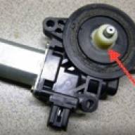 Replacement of the elements of the windows of the Mazda 6 car