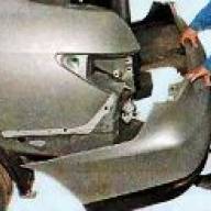 Снятие бамперов автомобиля Ниссан Альмера