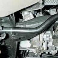 Nissan Almera алдыңғы суспензия тұрақтандырғышын қалай алып тастауға болады