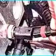 Reemplazo de sensores de control del motor en un Renault Logan